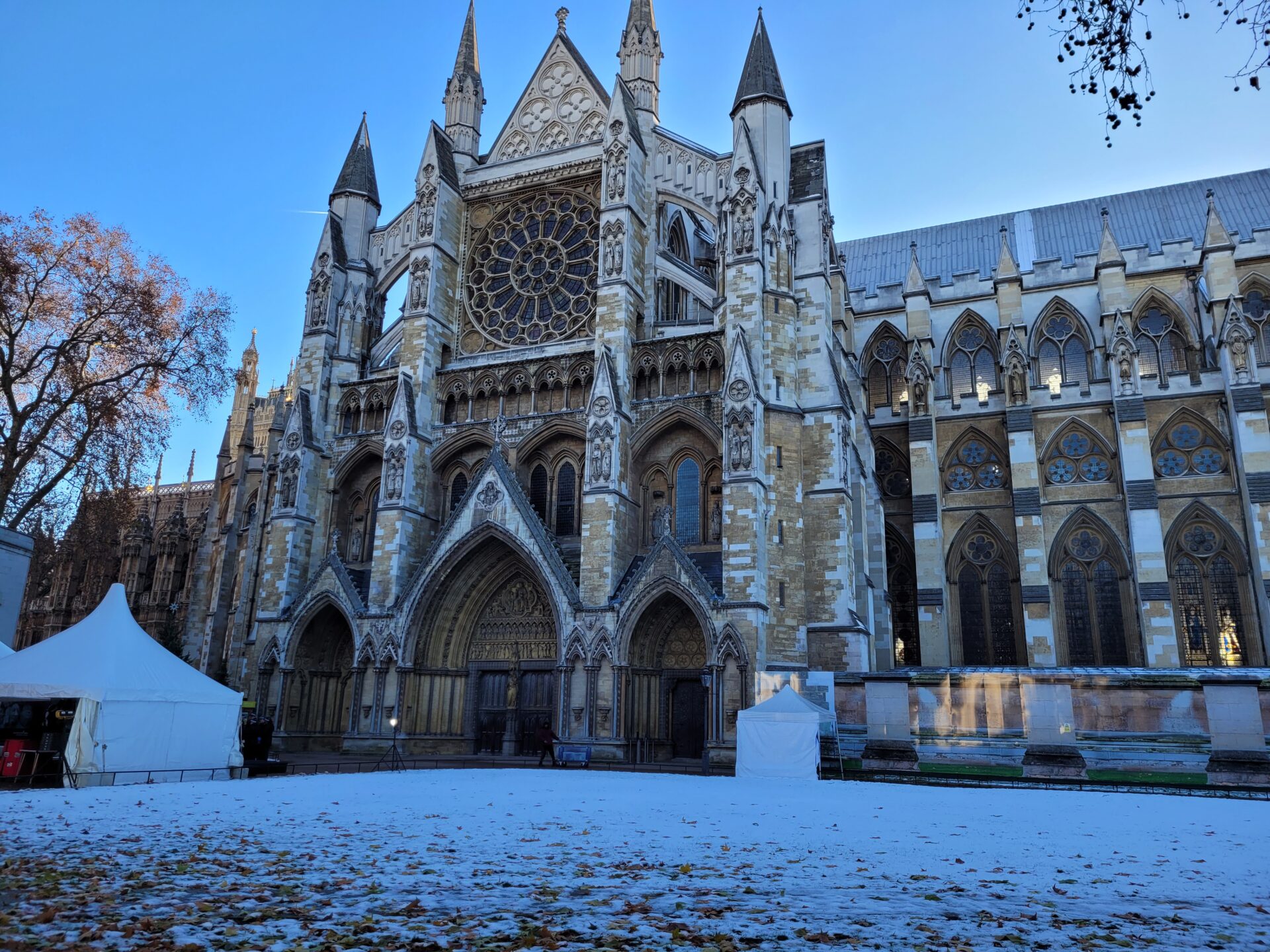 Westminster Abbey at dusk in the snow